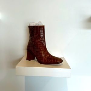 Unworn - ALOHAS Brown Croc-Embossed Ankle Boots